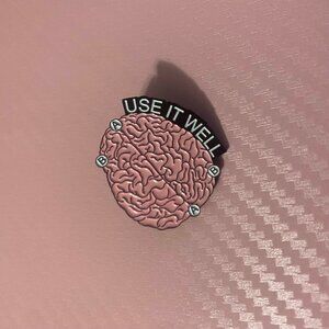 Use it Well Brain Pin